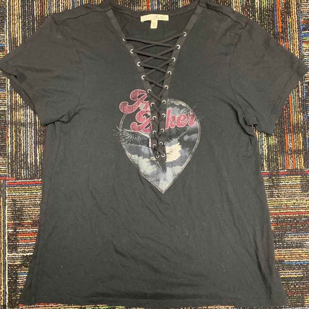 Lace up v neck t shirt